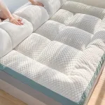 surmatelas plume 140x190